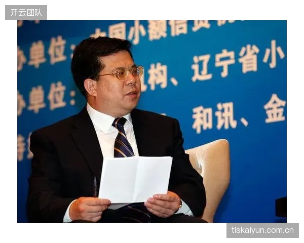关联方赞助”如何持续地绕开财政公平审查，让球员估值彻底沦为俱乐部做账的金融工具？